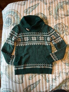 TAHARI Fair Isle Snowflake Green Unisex SWEATER  3T Pullover Button Closure